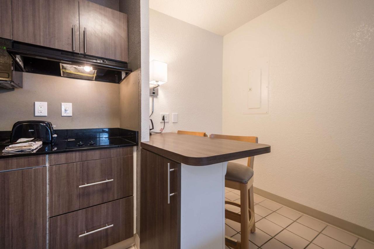 Motel 6 Duluth, Ga - Atlanta - Gwinnett Place Eksteriør billede